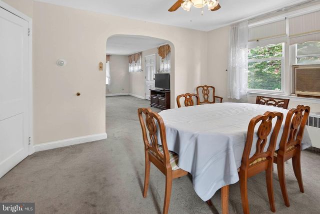 2006 VISTA ST, Philadelphia, PA 19152