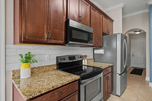 2202 Palo Alto Street, Navarre, FL 32566