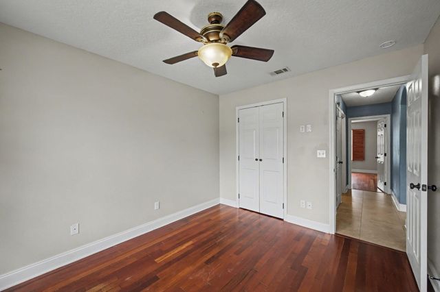 2202 Palo Alto Street, Navarre, FL 32566