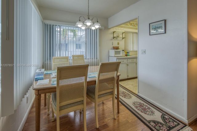 2440 W Lake Osborne Drive 210, Lake Worth, FL 33461