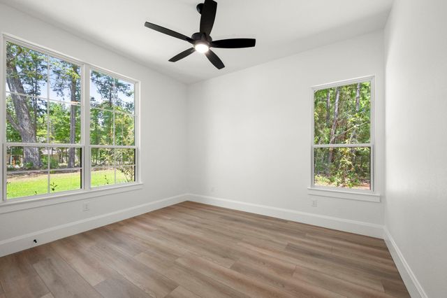 130 Sanctuary Road, Huntsville, TX 77340