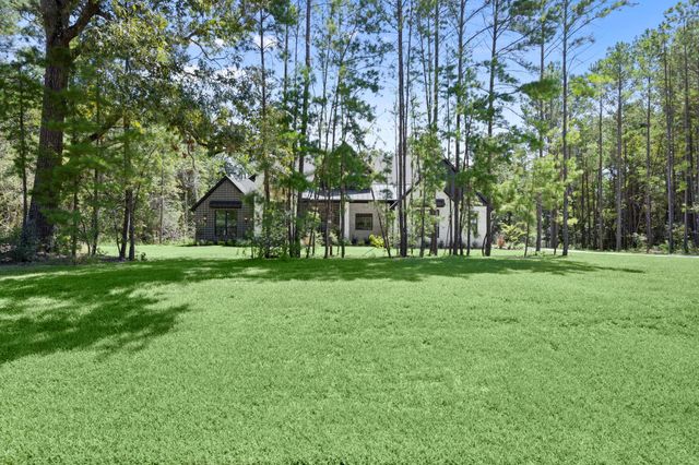 130 Sanctuary Road, Huntsville, TX 77340