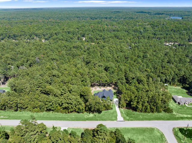 130 Sanctuary Road, Huntsville, TX 77340