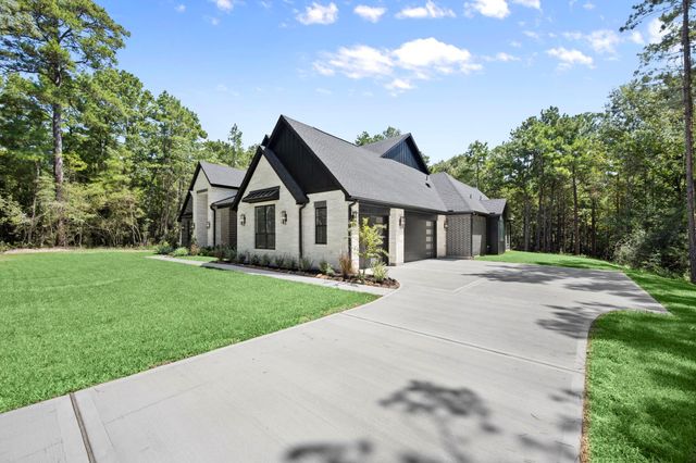 130 Sanctuary Road, Huntsville, TX 77340