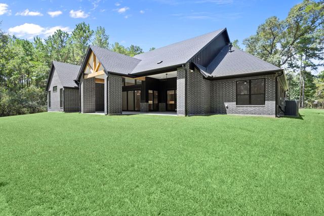 130 Sanctuary Road, Huntsville, TX 77340