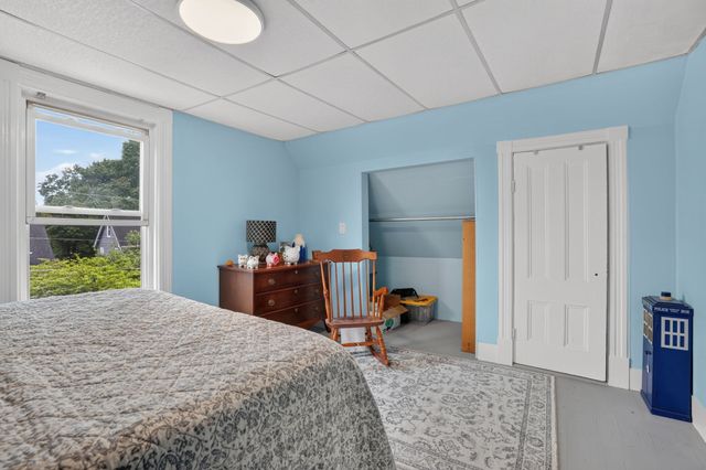28-30 Crescent Ave, Melrose, MA 02176