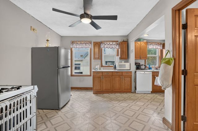 28-30 Crescent Ave, Melrose, MA 02176
