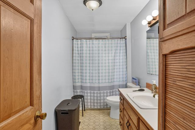 28-30 Crescent Ave, Melrose, MA 02176
