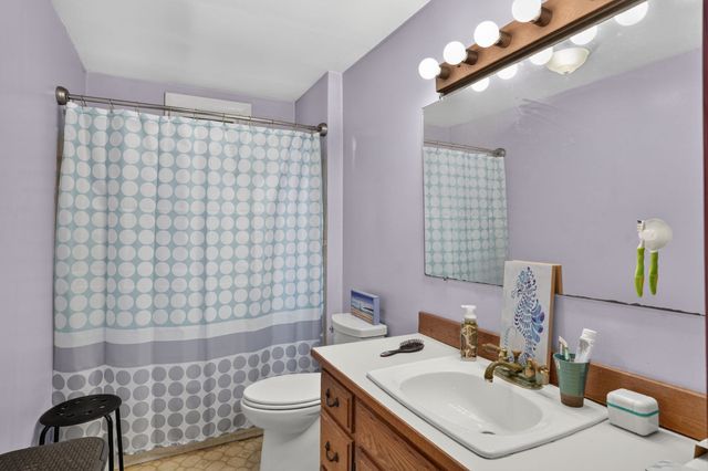 28-30 Crescent Ave, Melrose, MA 02176