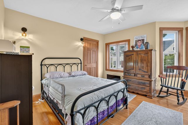 28-30 Crescent Ave, Melrose, MA 02176