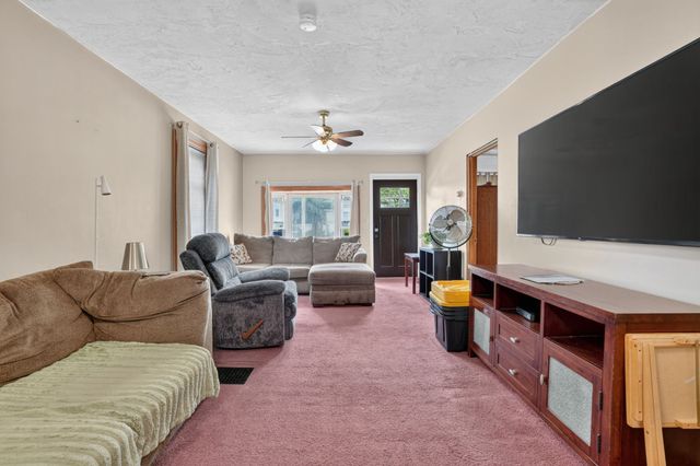 28-30 Crescent Ave, Melrose, MA 02176