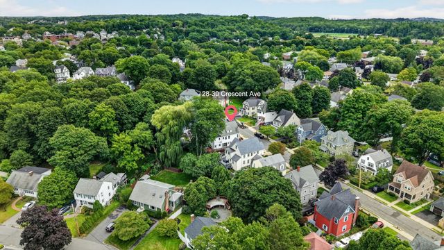 28-30 Crescent Ave, Melrose, MA 02176
