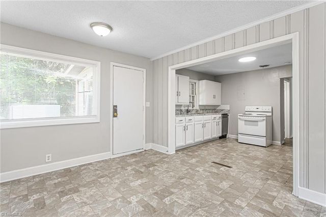 219 Matt Place, Greensboro, NC 27405