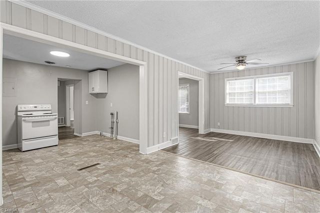 219 Matt Place, Greensboro, NC 27405