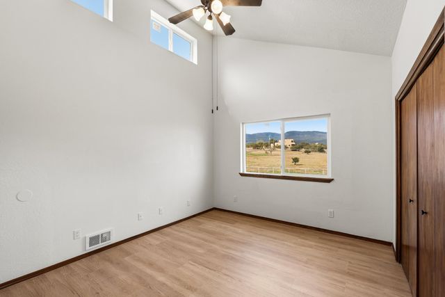 14 Lakeview Place, Sandia Park, NM 87047