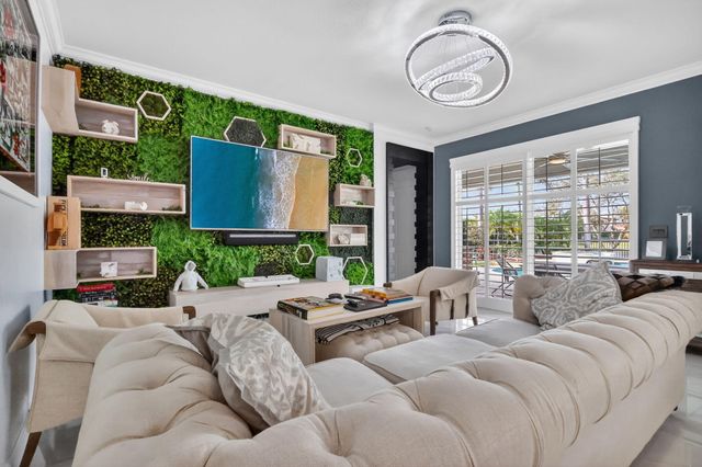 122 Andros Harbour Place, Jupiter, FL 33458
