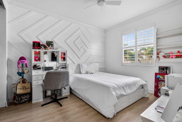 122 Andros Harbour Place, Jupiter, FL 33458