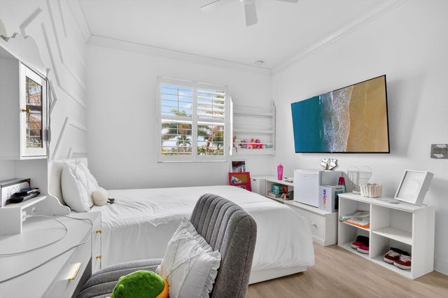 122 Andros Harbour Place, Jupiter, FL 33458