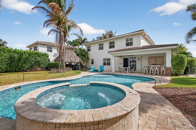 122 Andros Harbour Place, Jupiter, FL 33458