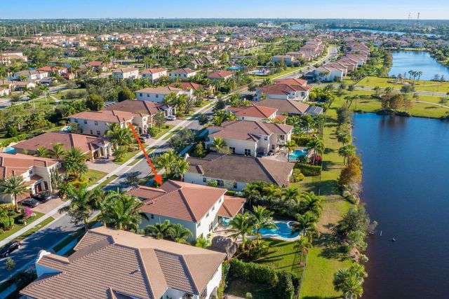 122 Andros Harbour Place, Jupiter, FL 33458