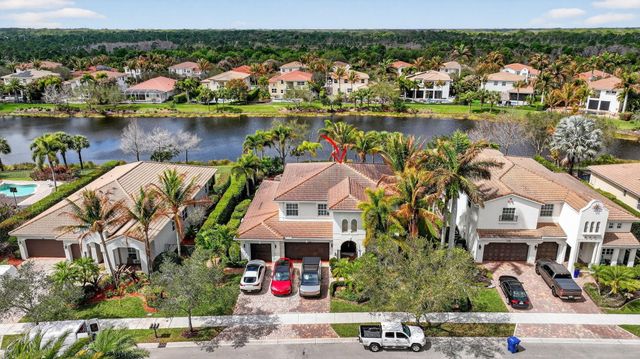 122 Andros Harbour Place, Jupiter, FL 33458