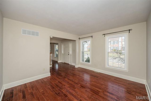 3465 Foxborough Circle, St Charles, MO 63301