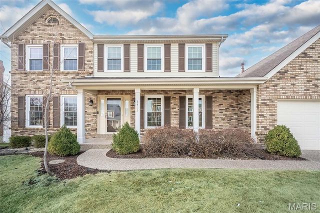 3465 Foxborough Circle, St Charles, MO 63301