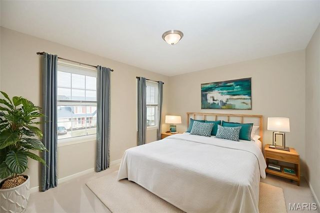 3465 Foxborough Circle, St Charles, MO 63301