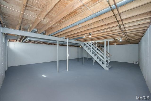 3465 Foxborough Circle, St Charles, MO 63301