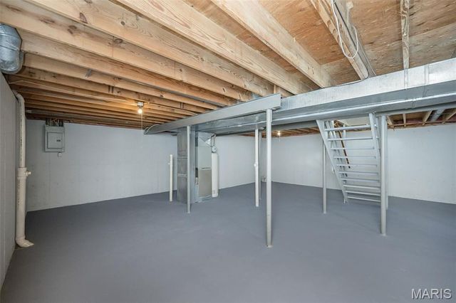 3465 Foxborough Circle, St Charles, MO 63301