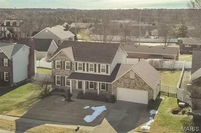 3465 Foxborough Circle, St Charles, MO 63301