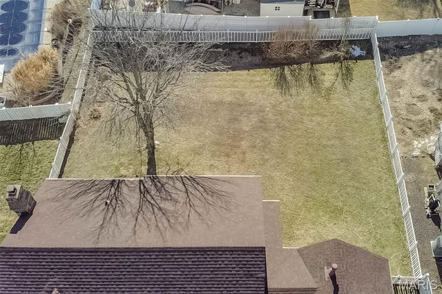 3465 Foxborough Circle, St Charles, MO 63301