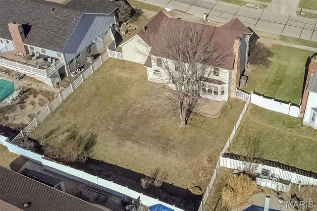 3465 Foxborough Circle, St Charles, MO 63301