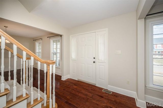 3465 Foxborough Circle, St Charles, MO 63301