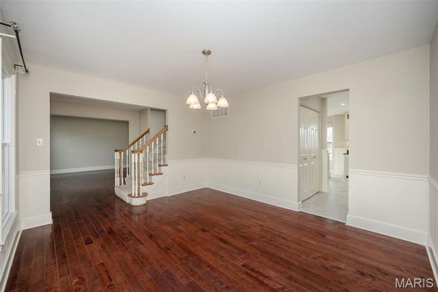 3465 Foxborough Circle, St Charles, MO 63301