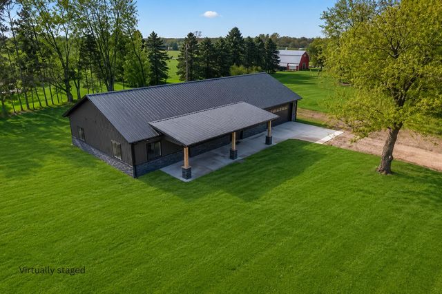 3027 100th Avenue, Hinton Twp, MI 48850