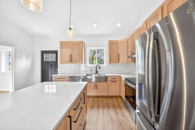 3027 100th Avenue, Hinton Twp, MI 48850