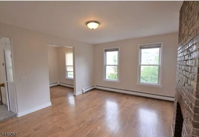 70 Elm St, Montclair Twp., NJ 07042