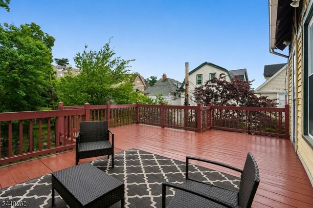 70 Elm St, Montclair Twp., NJ 07042