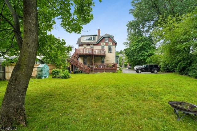 70 Elm St, Montclair Twp., NJ 07042