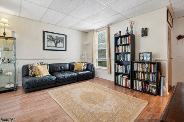 70 Elm St, Montclair Twp., NJ 07042