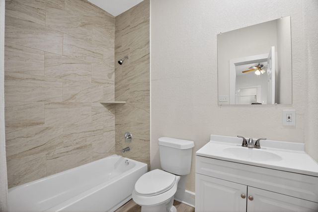 304 W Vulcan Street, Brenham, TX 77833