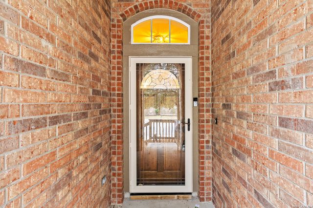 807 RANCH FALLS, San Antonio, TX 78245