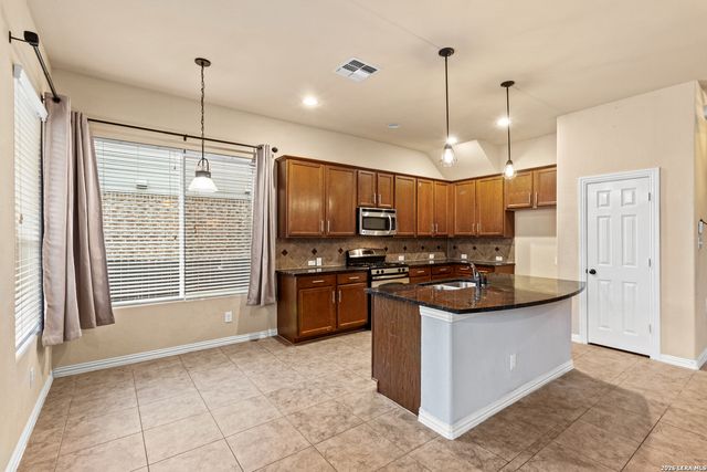 807 RANCH FALLS, San Antonio, TX 78245