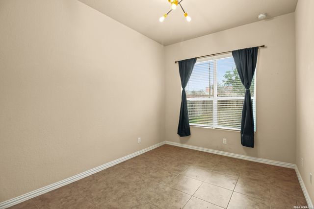 807 RANCH FALLS, San Antonio, TX 78245