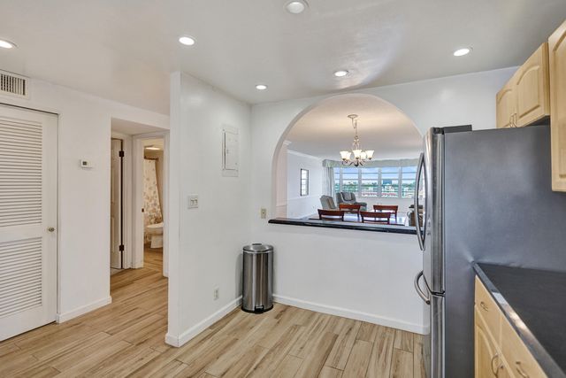 3051 NE 48th Street 702, Fort Lauderdale, FL 33308