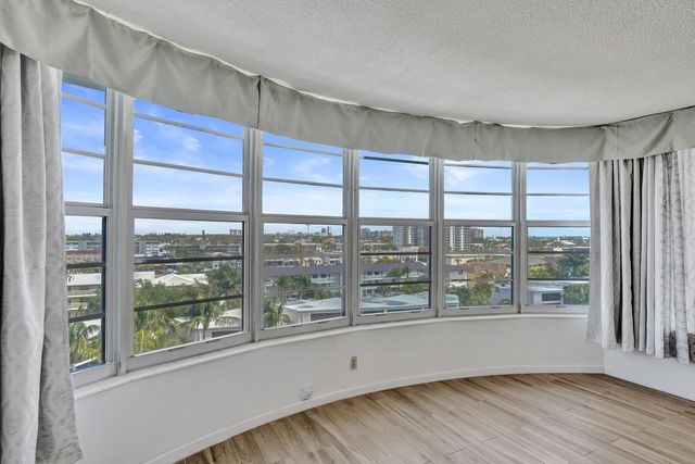 3051 NE 48th Street 702, Fort Lauderdale, FL 33308