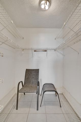 3051 NE 48th Street 702, Fort Lauderdale, FL 33308