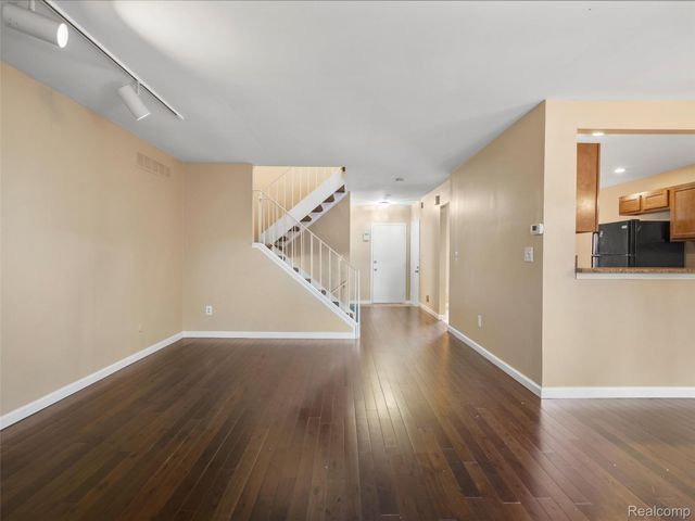 26910 W 12 Mile Road, Southfield, MI 48034