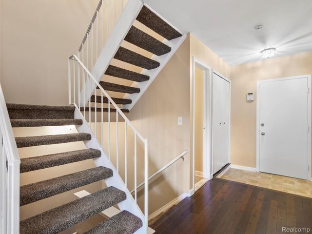 26910 W 12 Mile Road, Southfield, MI 48034